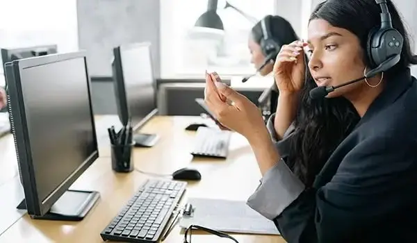 what is outbound call center - how predictive dialer improves sales team productivity in dubai - sales dialer software dubai - dialer solution in dubai - dialer
